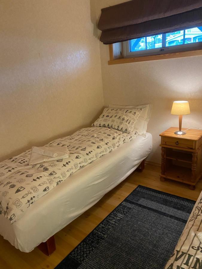 Heloise'S Accommodation Fredvang Екстериор снимка