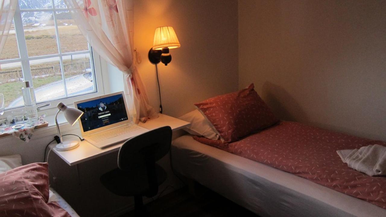 Heloise'S Accommodation Fredvang Екстериор снимка